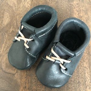 Freshly Picked Black Leather Moccasins- size 2
